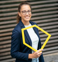 Samana Anzinger  picture